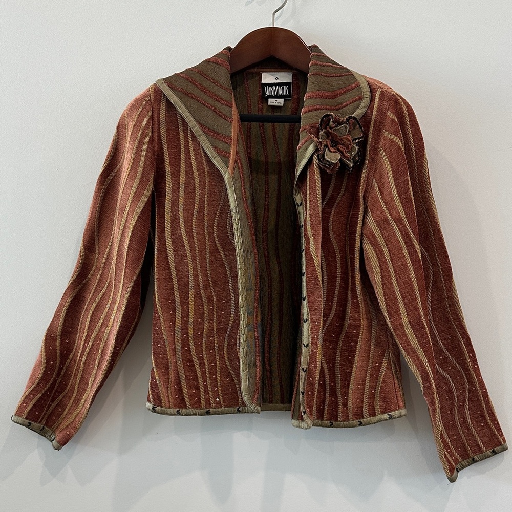 Yak Magik Blazer with Flower Broach